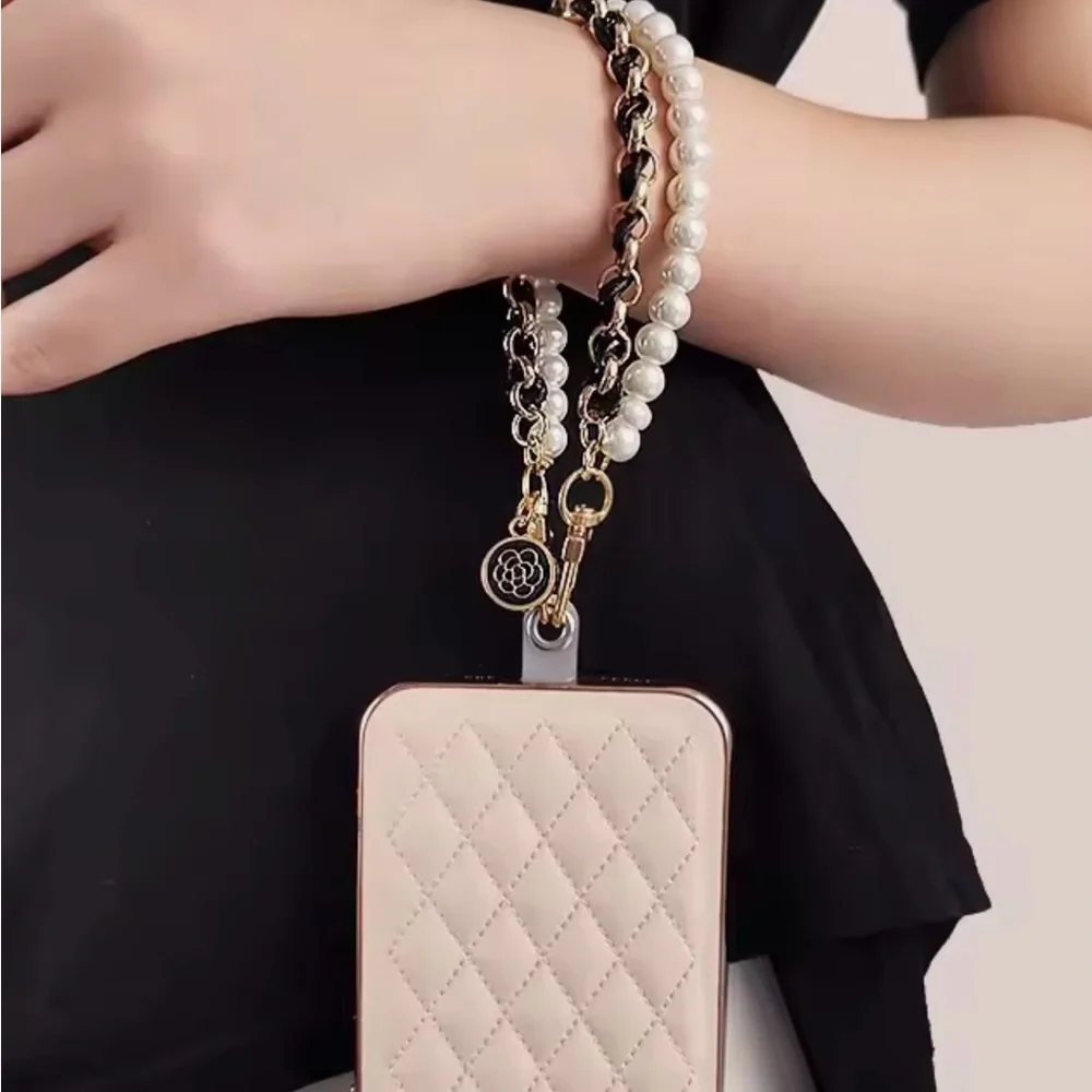 Elegant Pearl and Black Phone Chain‎ Lanyard Bracelet